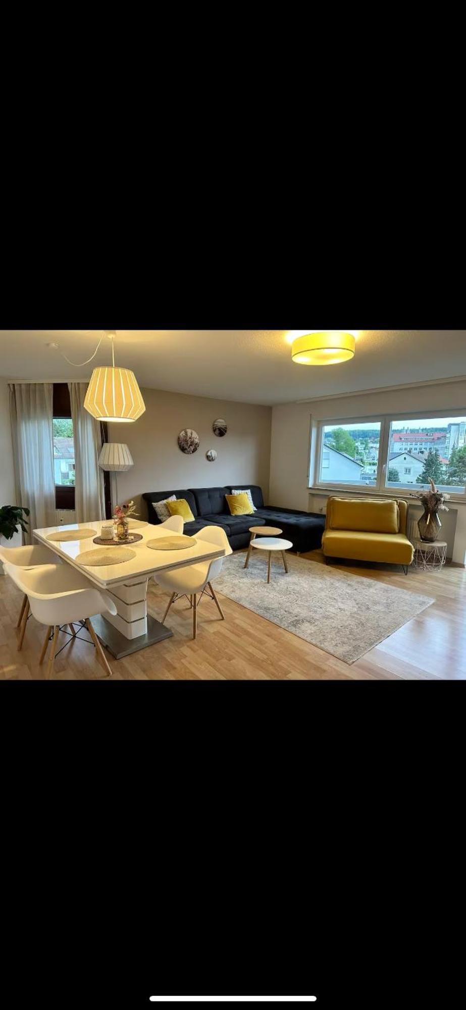 Schoene Grosse Ferienwohnung Basilikablick Stadtnah Ruhig Naehe Bodensee Mit Aussicht Weingarten  Eksteriør billede